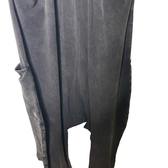 Free People x FP Movement Hot Shot Onesie Jumpsuit in Washed Black sz L - Picture 5 of 9